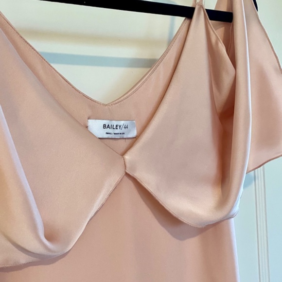 NWT Bailey 44 Silky Blouse - Picture 2 of 3